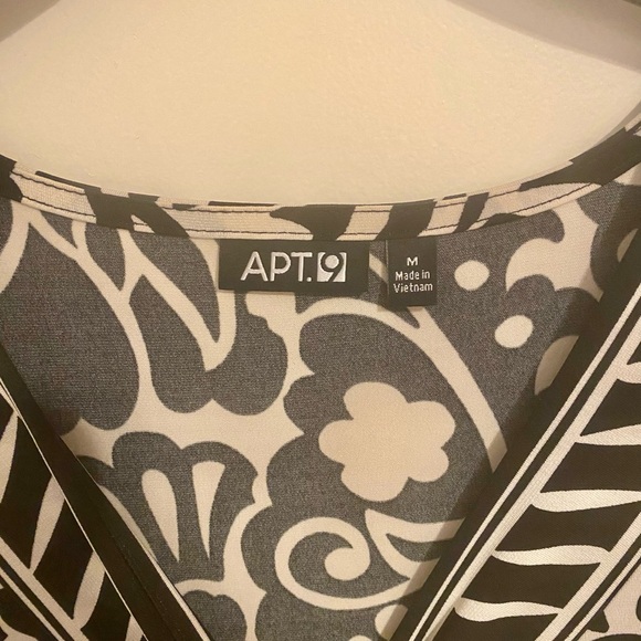 APT. 9 - Picture 2 of 3